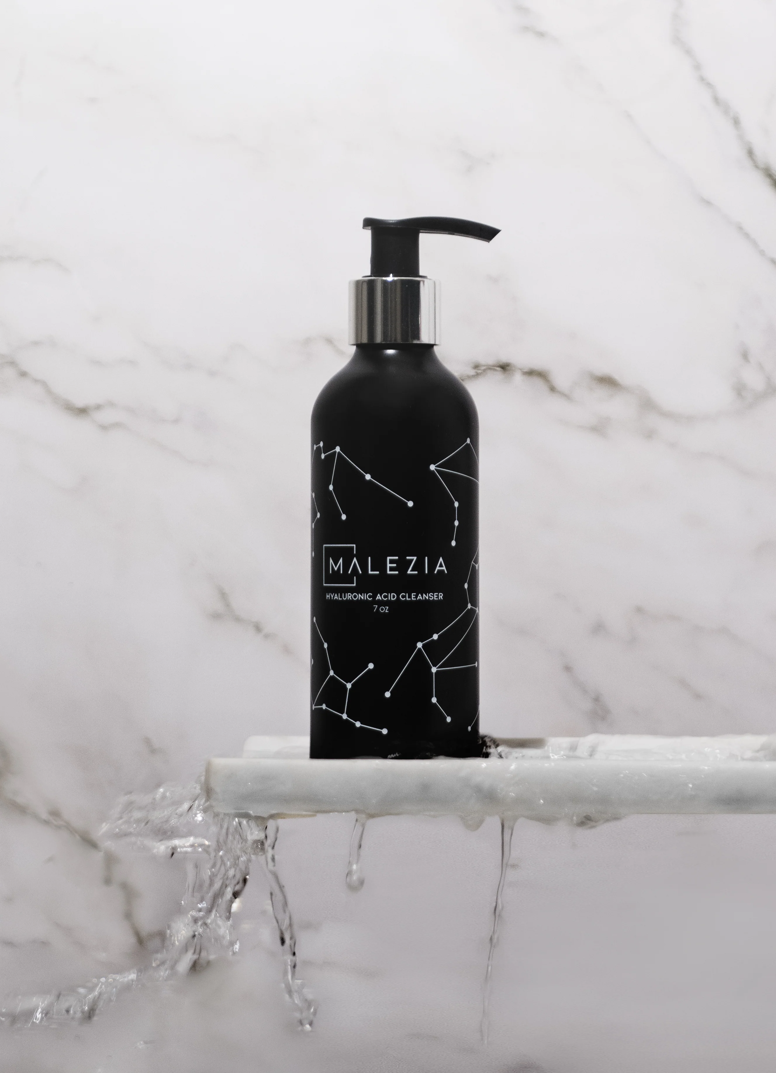 Malezia Hyaluronic Acid Cleanser - Image 3