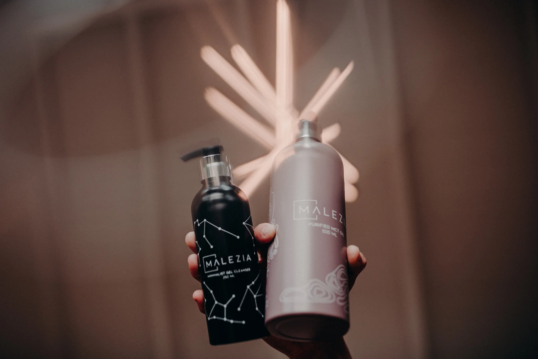 Malezia Hyaluronic Acid Cleanser - Image 4